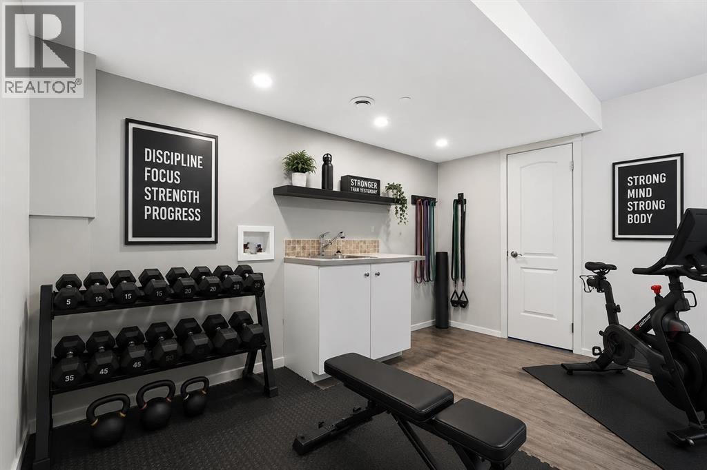 21 Howse Street NE — photo 36