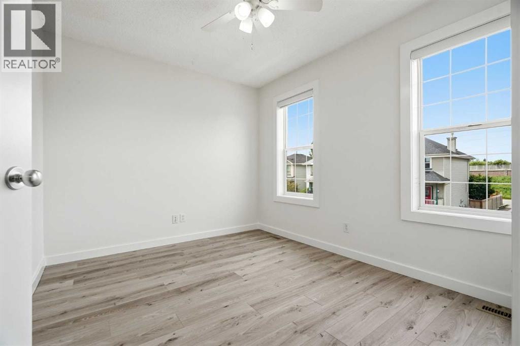 92 Prestwick Heath SE — photo 41