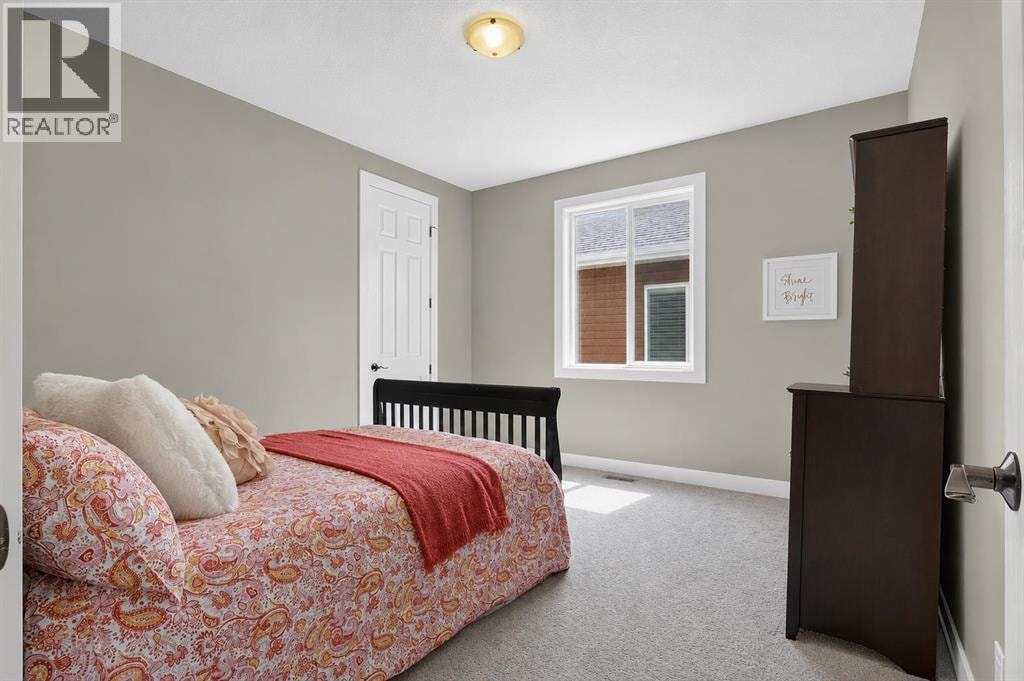 129 Windford Park SW — photo 22