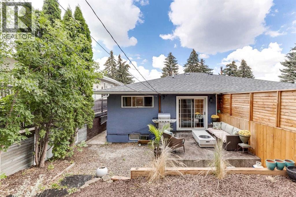 1333 Rosehill Drive NW — photo 29