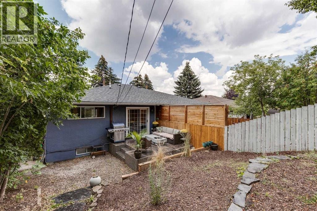 1333 Rosehill Drive NW — photo 30