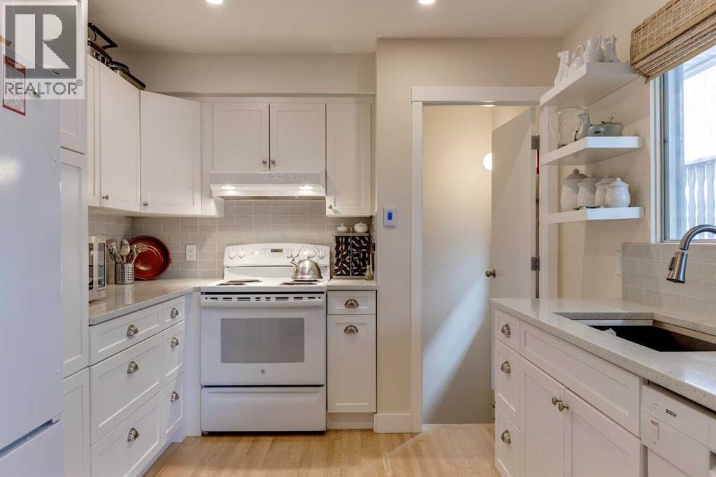 1333 Rosehill Drive NW — photo 9