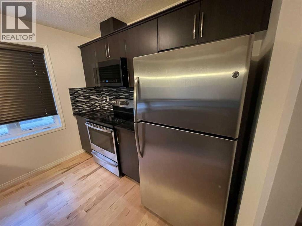 162 Windstone Mews SW — photo 2