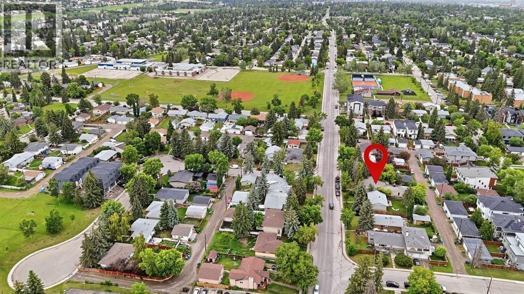 3732 45 Street SW — photo 36
