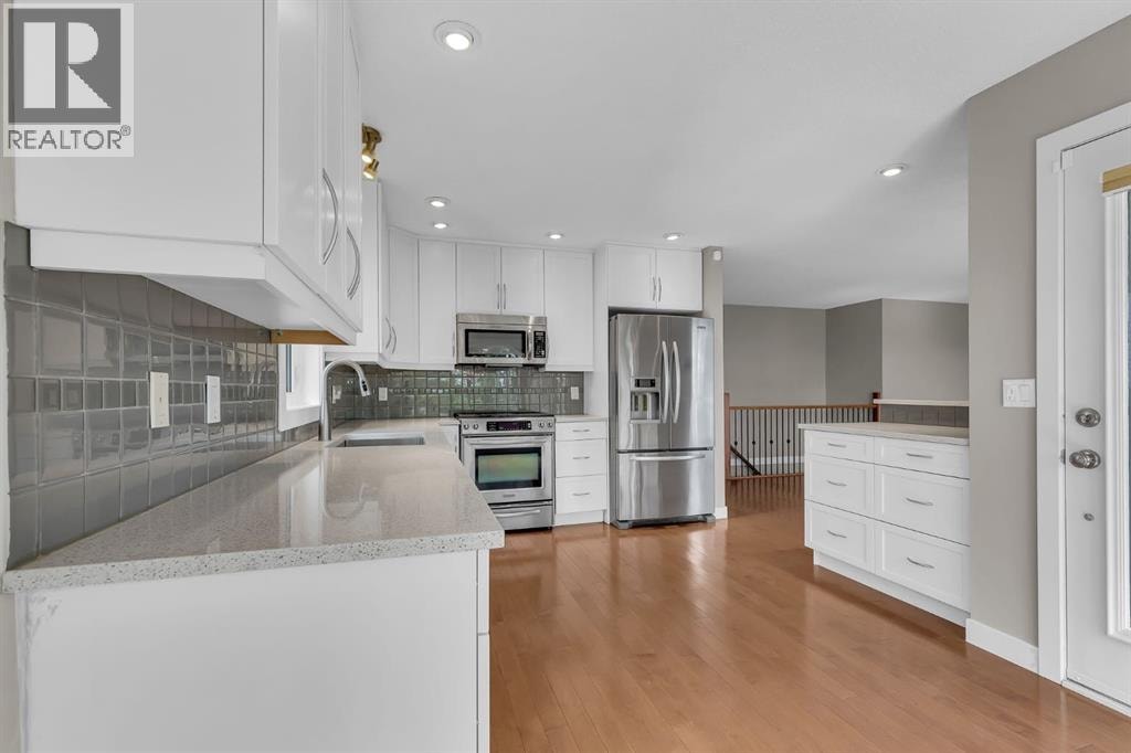 512 Woodside Drive NW — photo 11