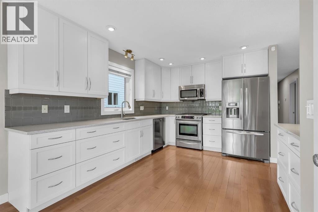 512 Woodside Drive NW — photo 10