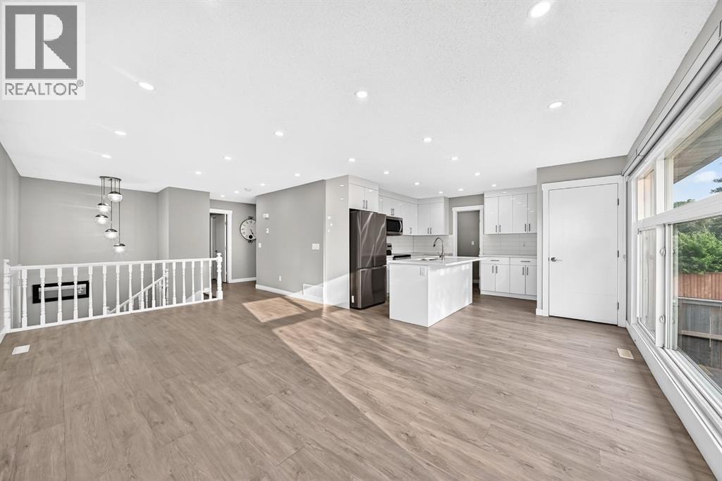 2703 60 Street NE — photo 13