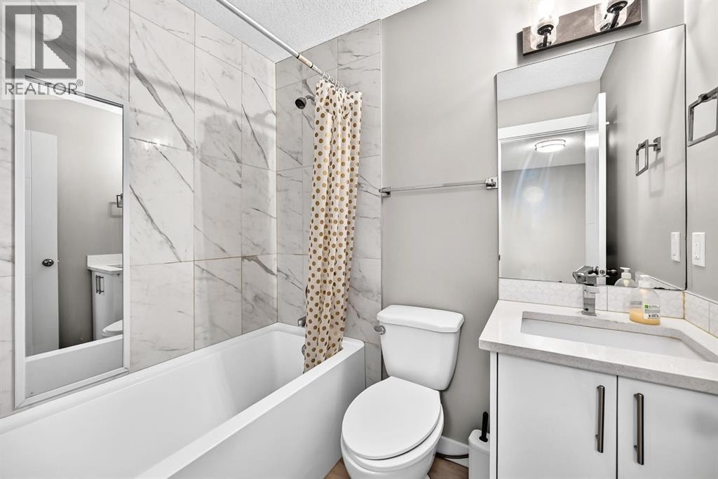 2703 60 Street NE — photo 18