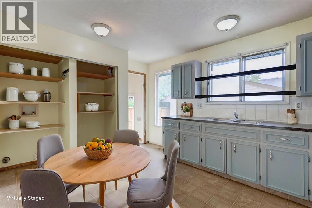 423 Queen Anne Way SE — photo 14