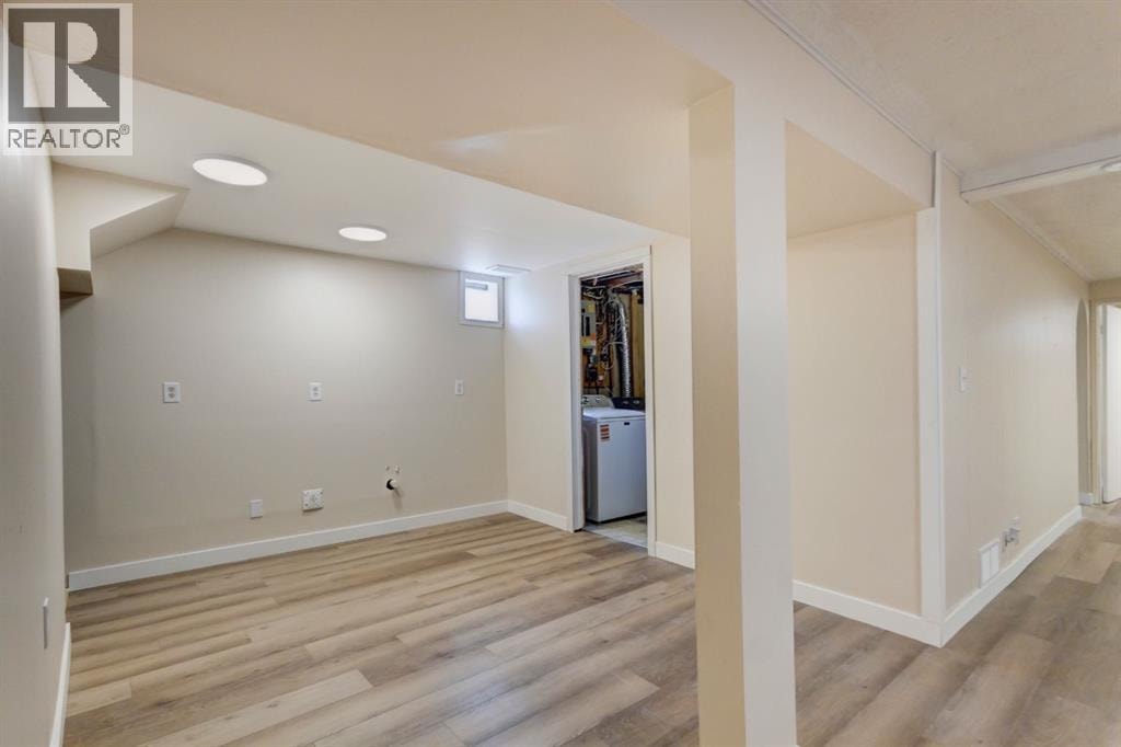 423 Queen Anne Way SE — photo 23