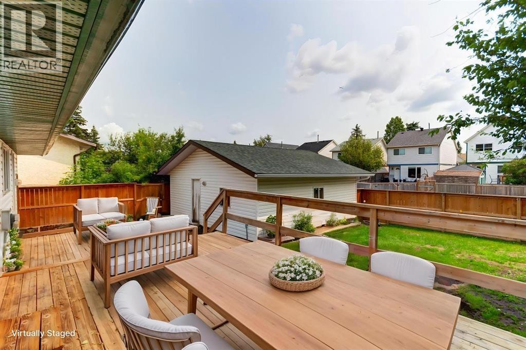 423 Queen Anne Way SE — photo 28
