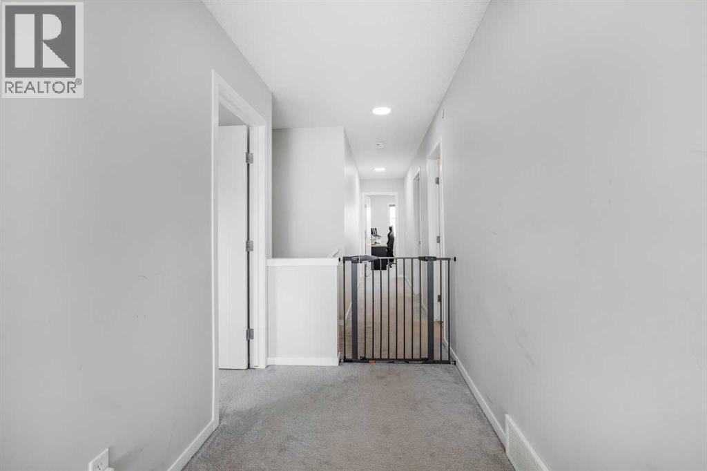 35 Howse Manor NE — photo 40
