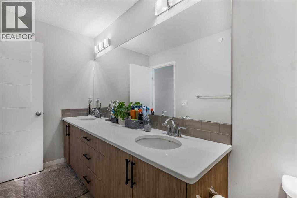 35 Howse Manor NE — photo 43