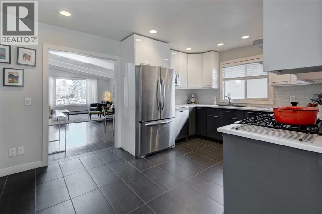92 Chinook Drive SW — photo 9