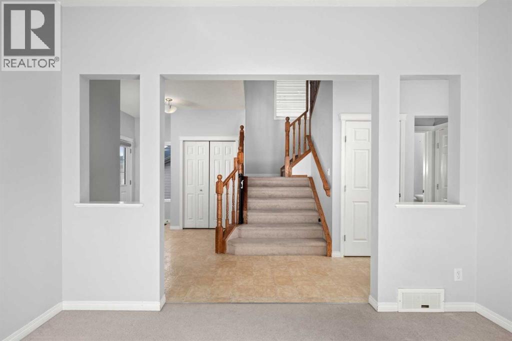 102 Kincora Glen Mews NW — photo 7