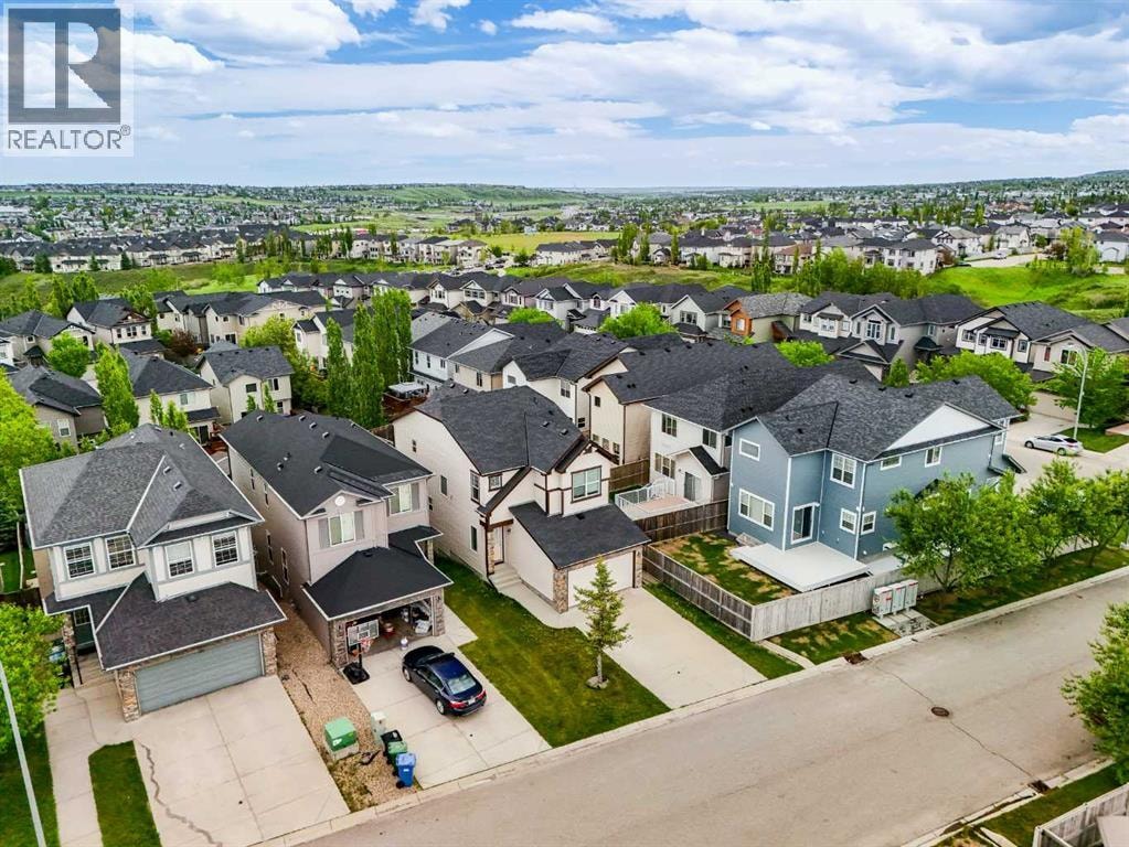 102 Kincora Glen Mews NW — photo 46