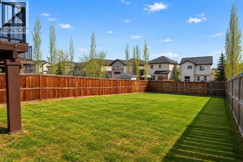 102 Kincora Glen Mews NW — photo 43