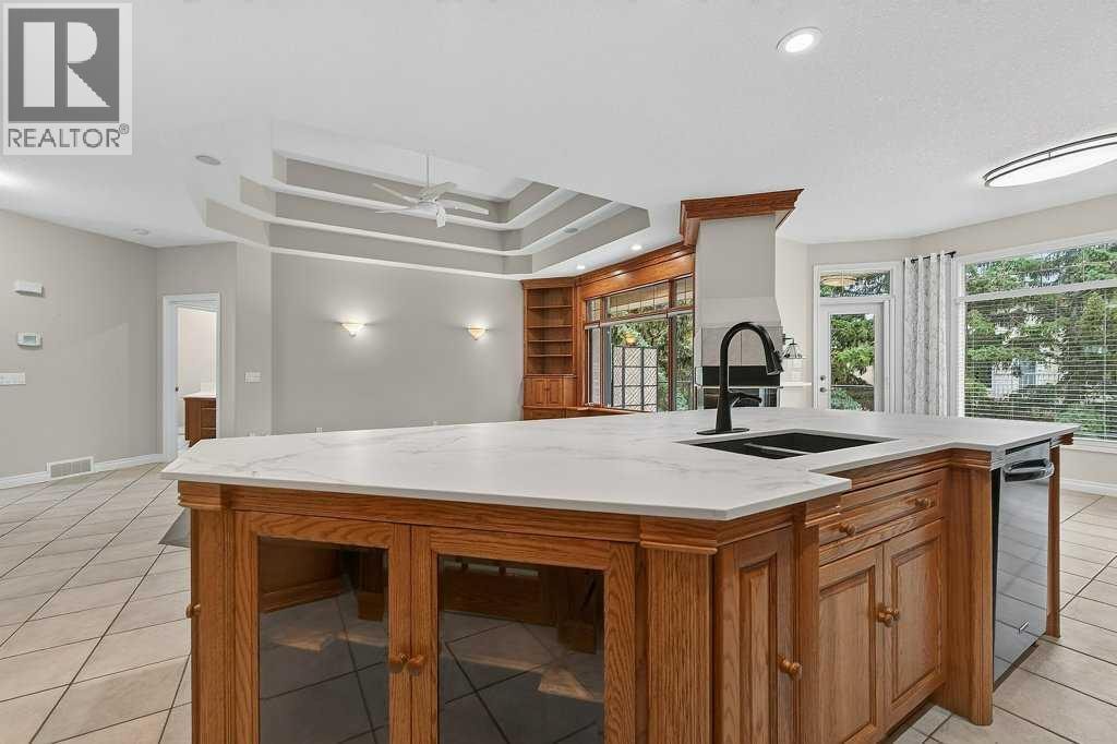 52 Sandstone Ridge Crescent — photo 20