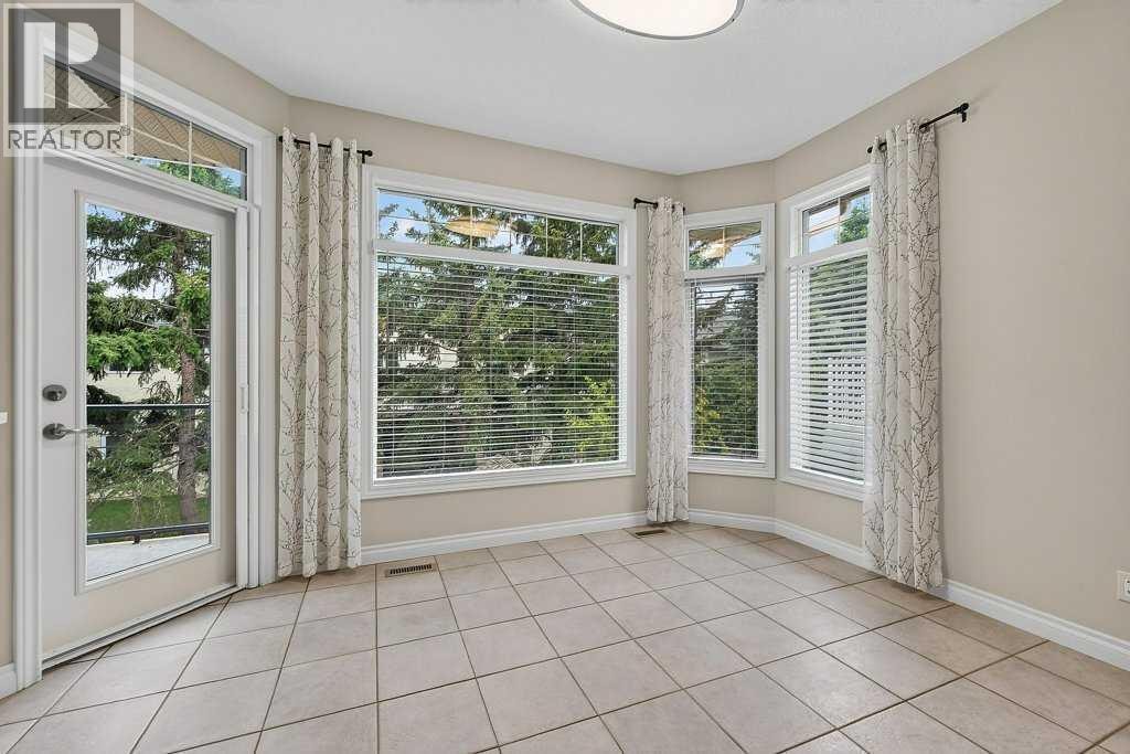52 Sandstone Ridge Crescent — photo 15