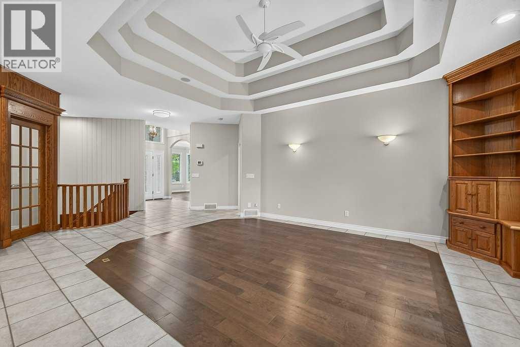 52 Sandstone Ridge Crescent — photo 9