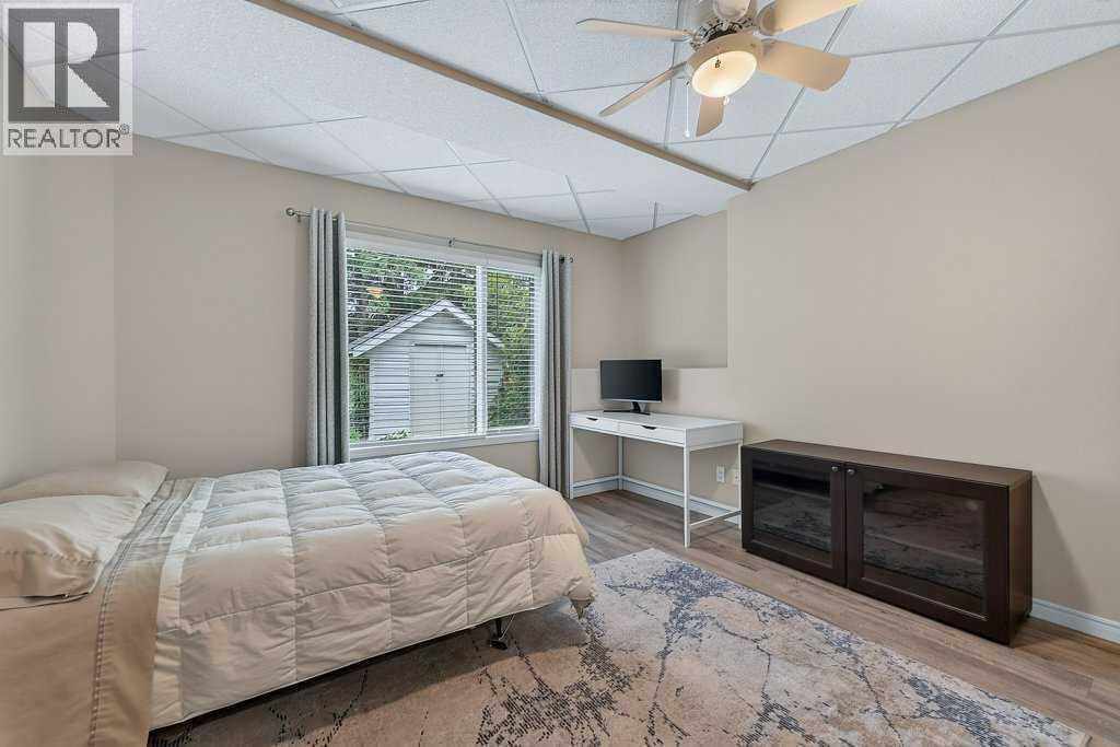 52 Sandstone Ridge Crescent — photo 39