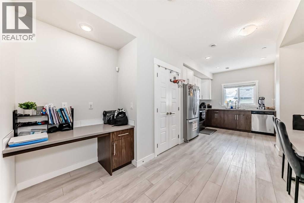 107 Lucas Boulevard NW — photo 13