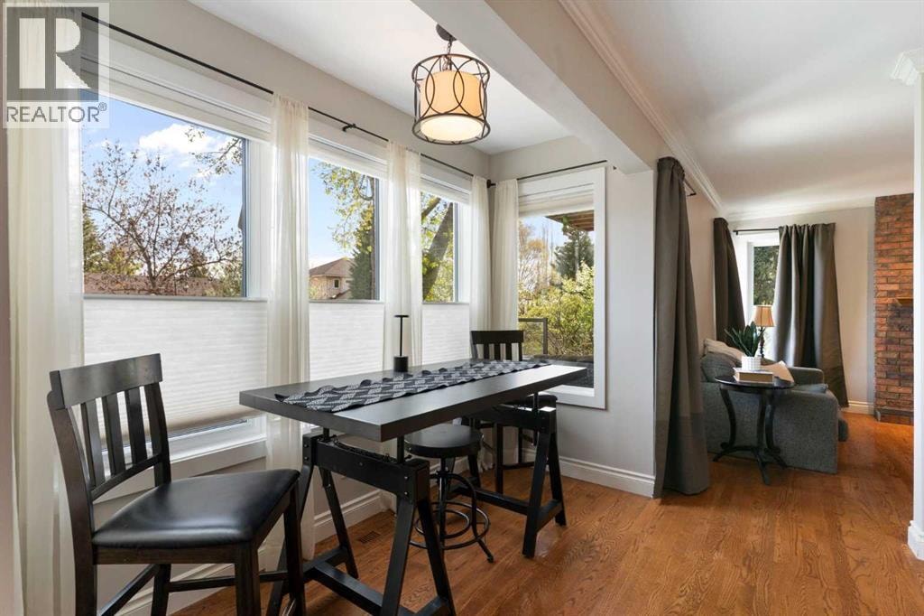 476 Silvergrove Gardens NW — photo 17
