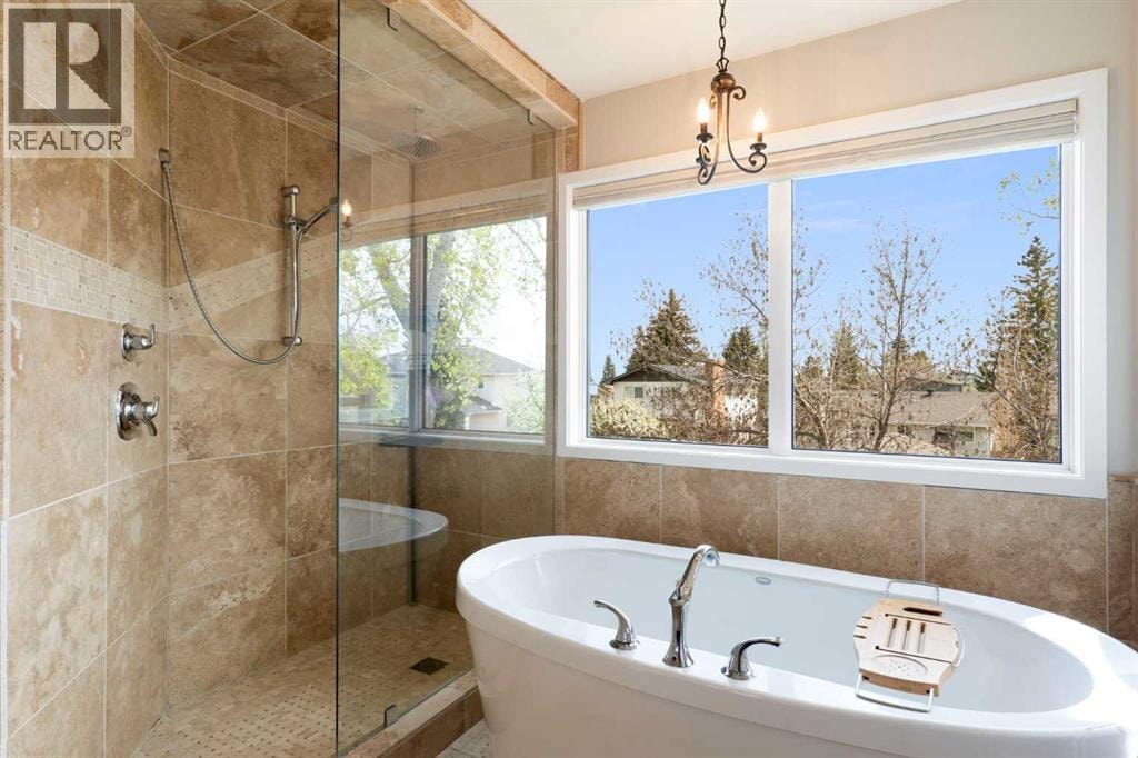 476 Silvergrove Gardens NW — photo 31