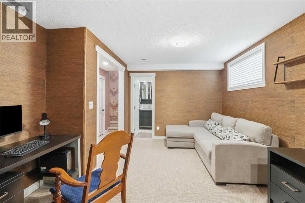 110 Bridlewood Avenue SW — photo 23