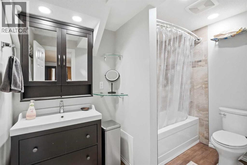 110 Bridlewood Avenue SW — photo 24