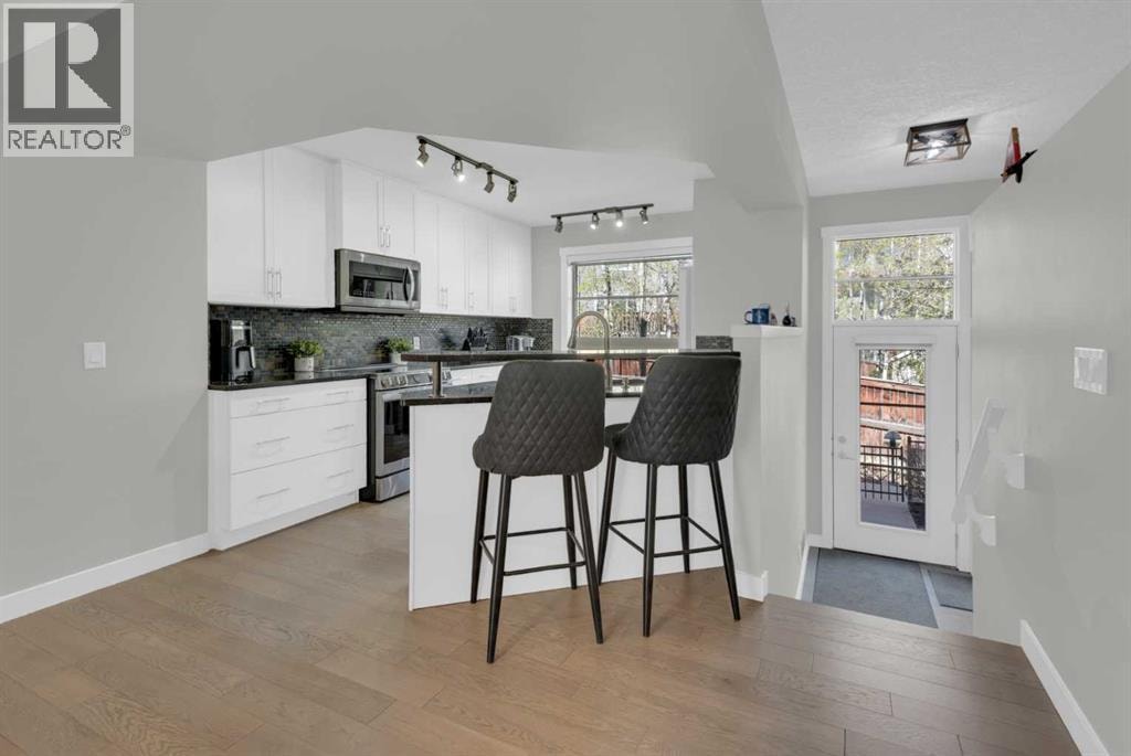 24 Aspen Hills Common SW — photo 9