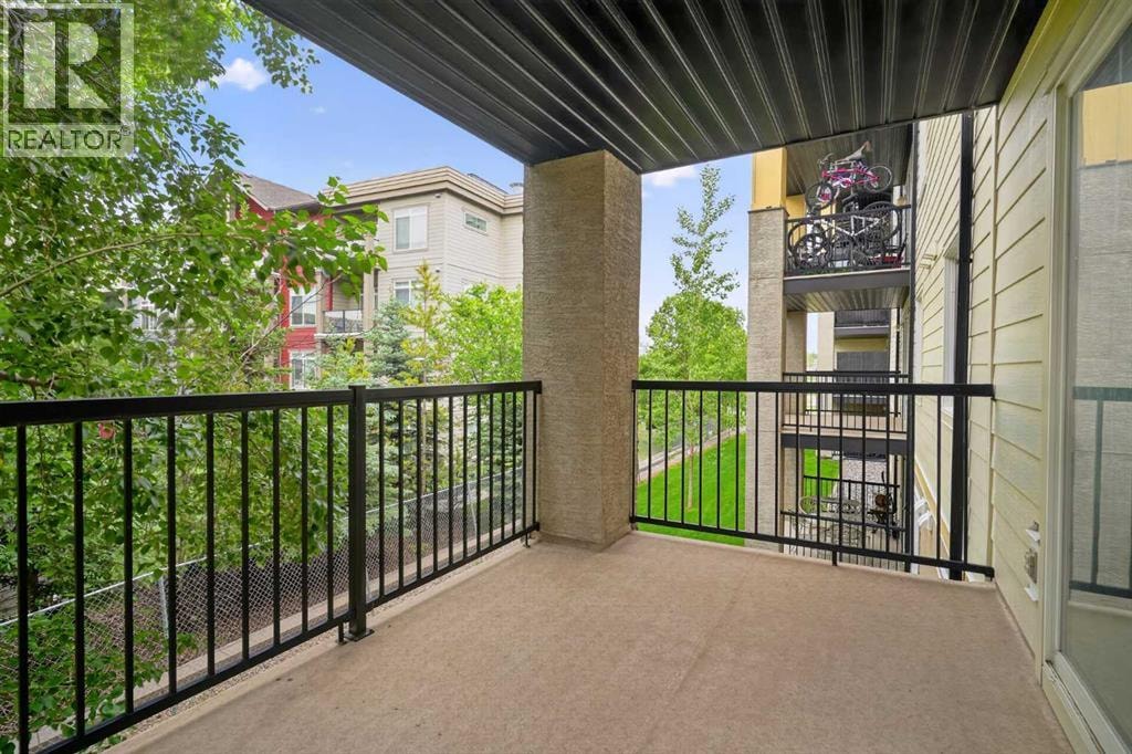 8223, 304 Mackenzie Way SW — photo 13