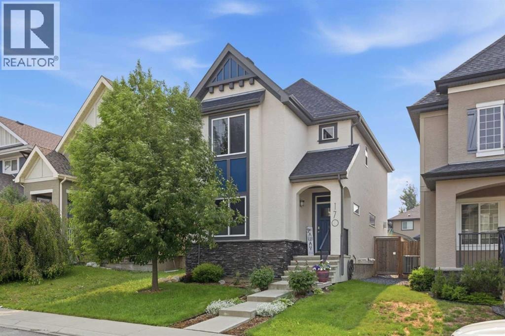 170 Mahogany Heights SE — photo 1