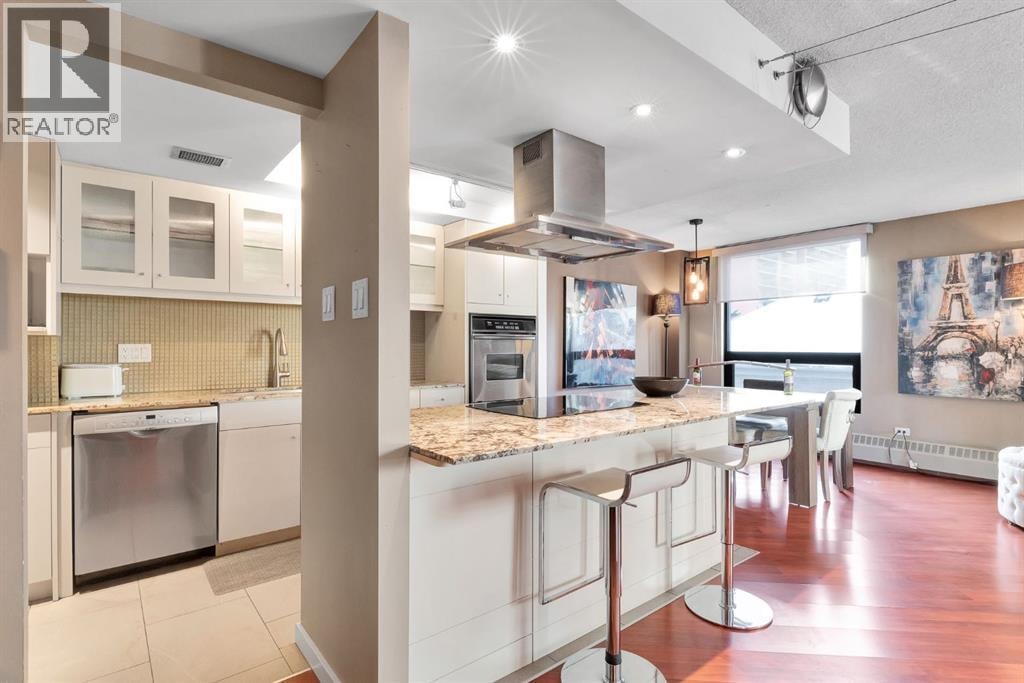 340, 1304 15 Avenue SW — photo 1