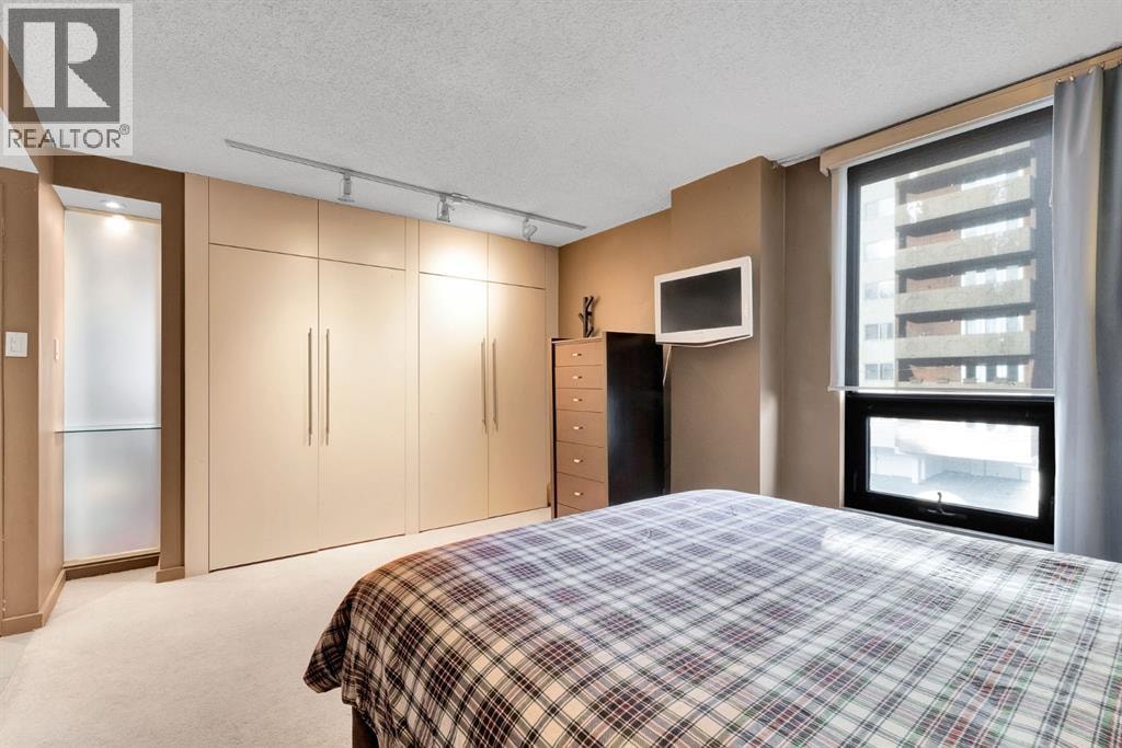 340, 1304 15 Avenue SW — photo 21