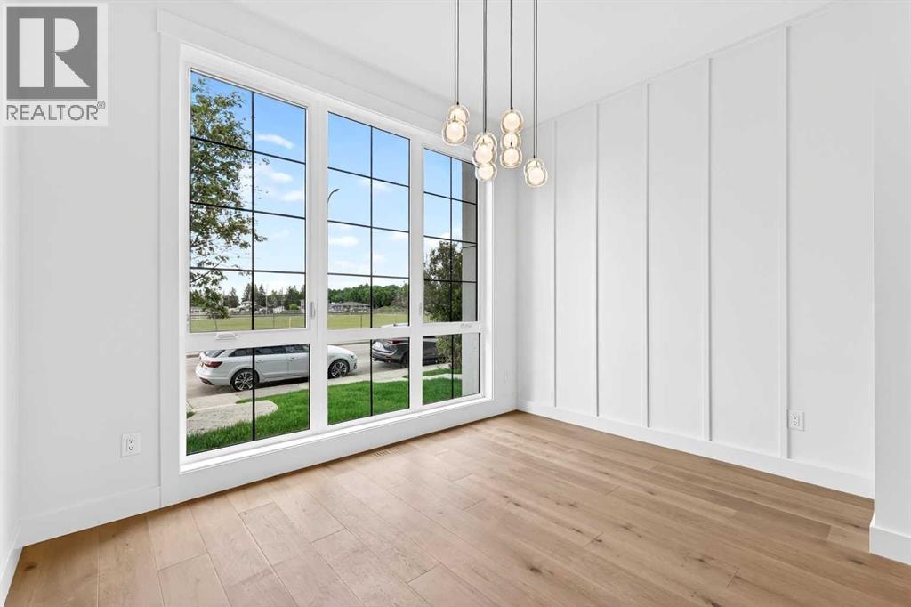 1119 Regal Crescent NE — photo 14