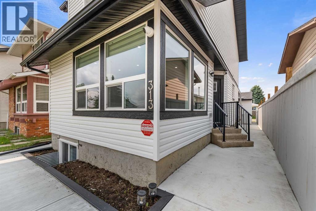 313 Falwood Way NE — photo 4