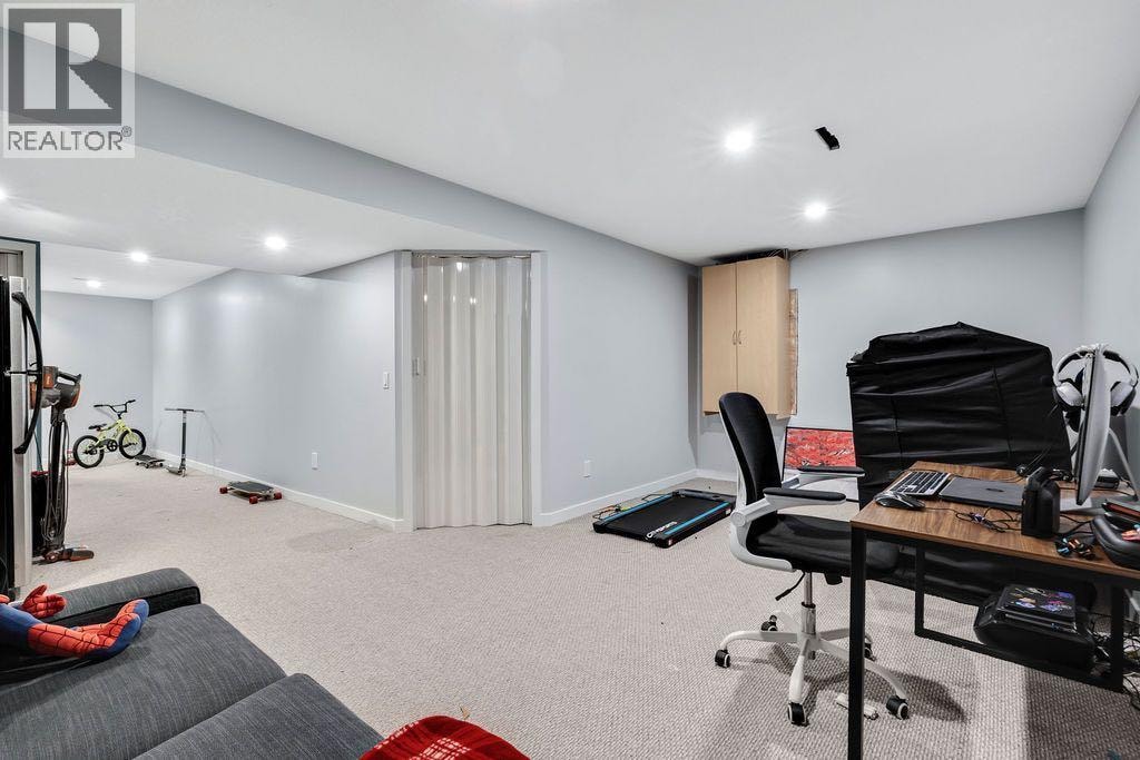 73 Hidden Creek Rise NW — photo 33