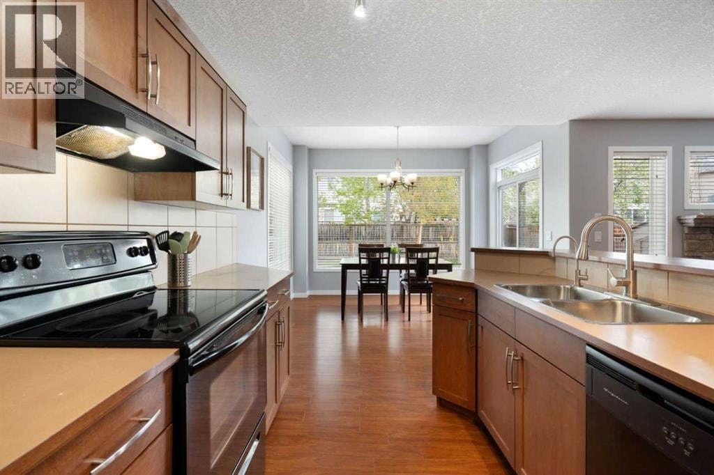 1876 New Brighton Drive SE — photo 18