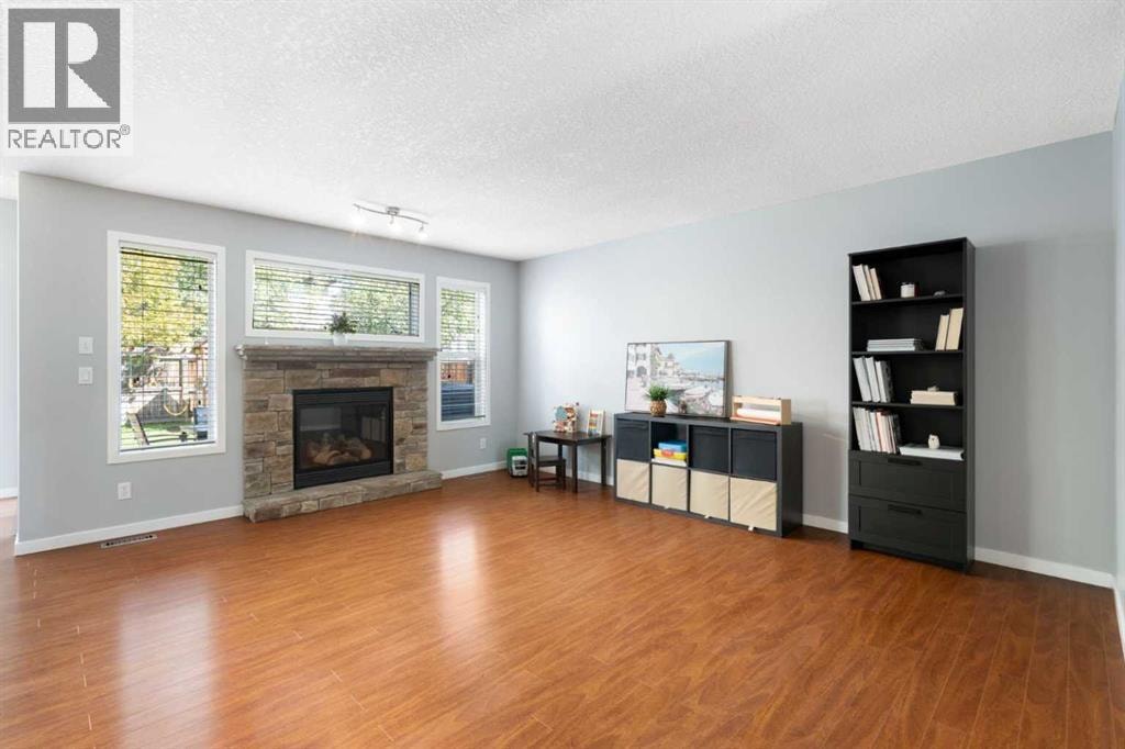 1876 New Brighton Drive SE — photo 8