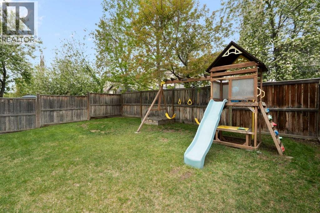 1876 New Brighton Drive SE — photo 44