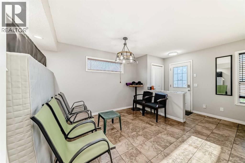 16 Skyview Springs Road NE — photo 16