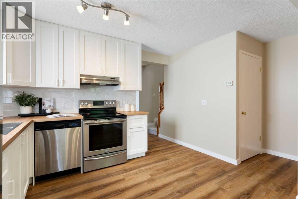 82 Coventry Lane NE — photo 18