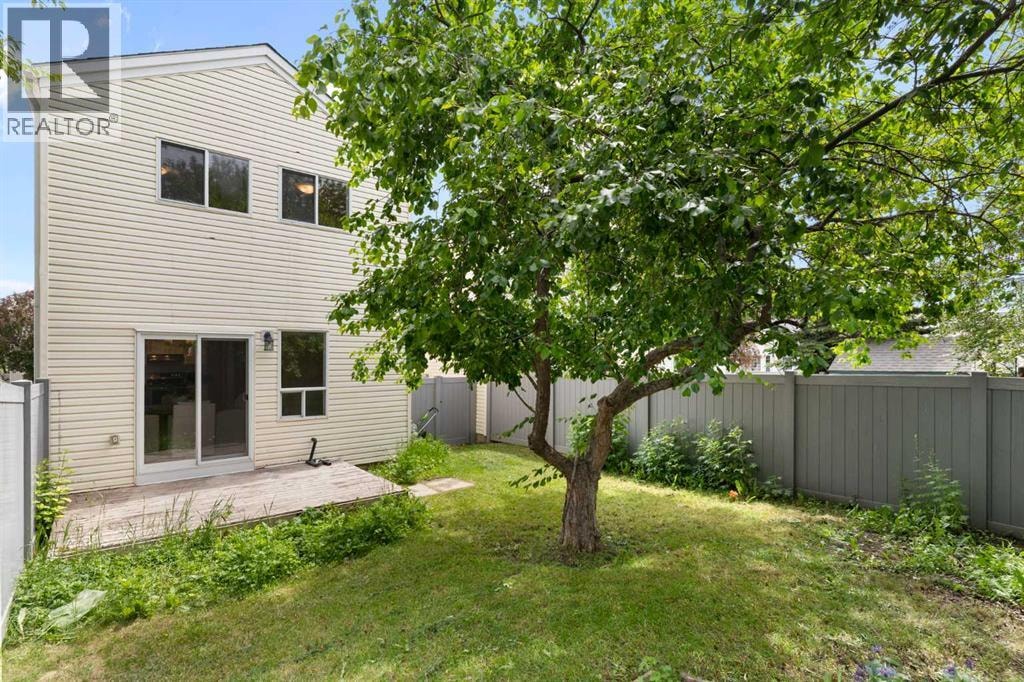 82 Coventry Lane NE — photo 41