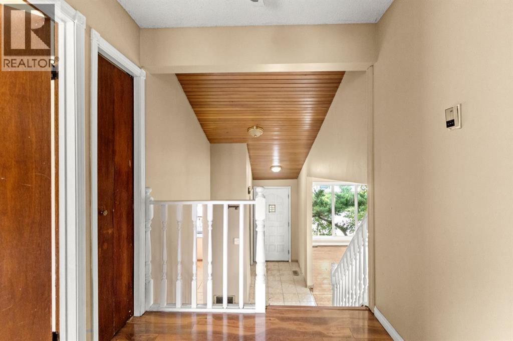 72 Templeson Way NE — photo 8