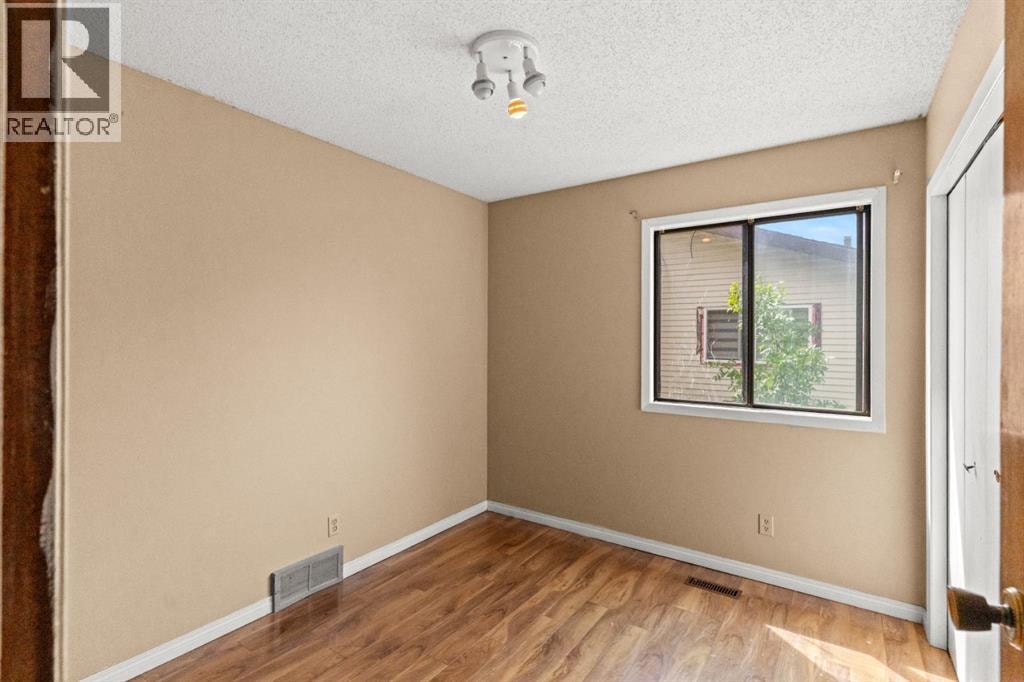 72 Templeson Way NE — photo 10