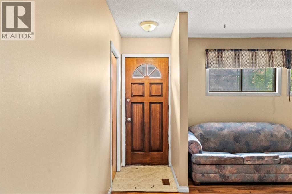 72 Templeson Way NE — photo 16