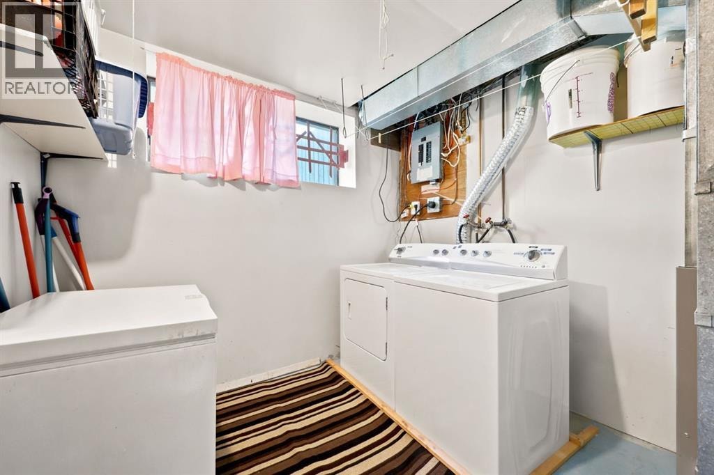 4308 38 Street NE — photo 30
