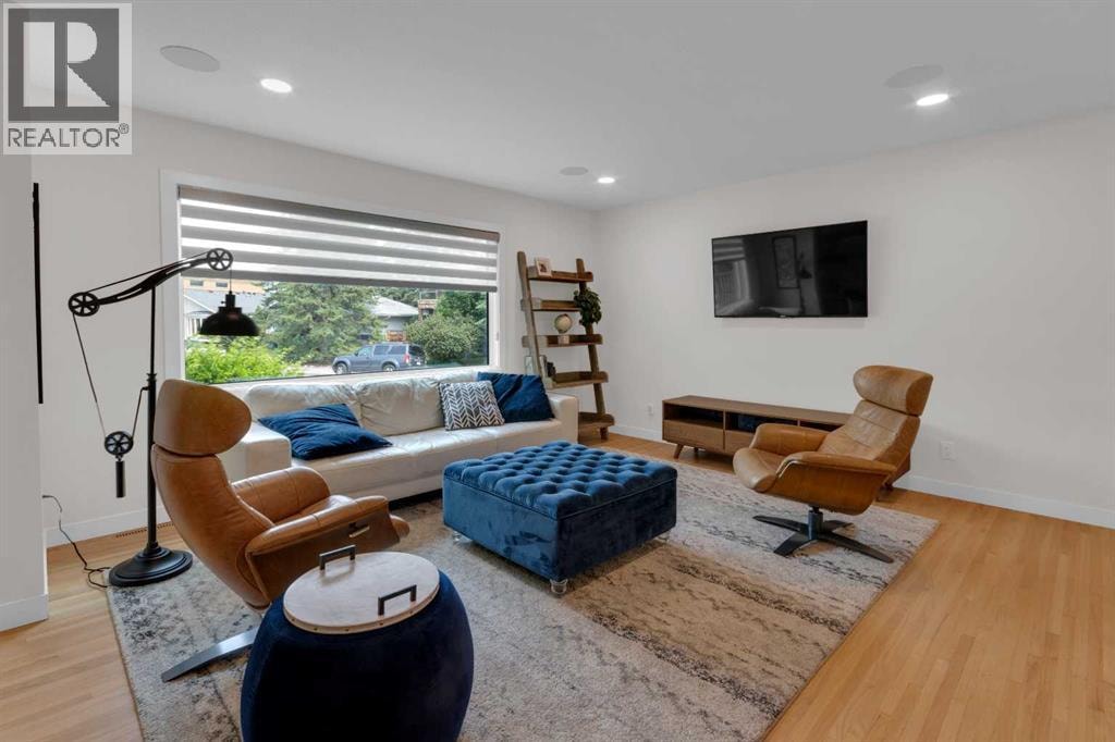 3 Wilshire Place SW — photo 2
