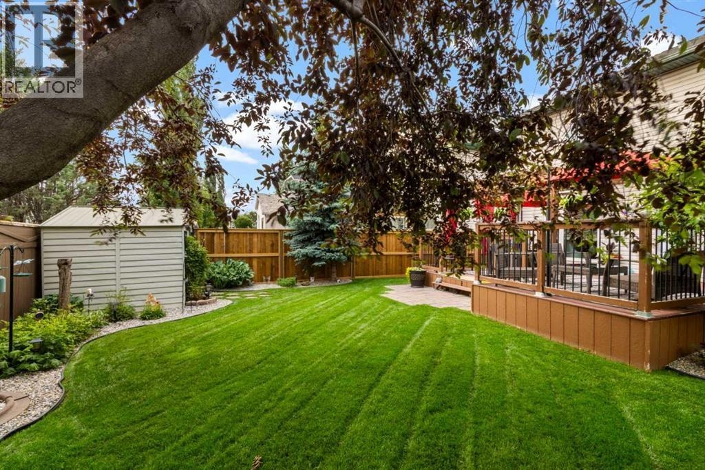 217 Douglas Glen Close SE — photo 38